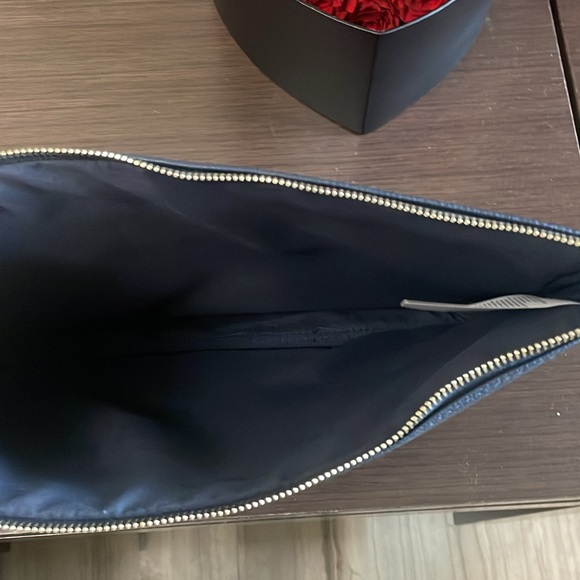 Swarovski tablet Navy Blue case - Picture 7 of 9